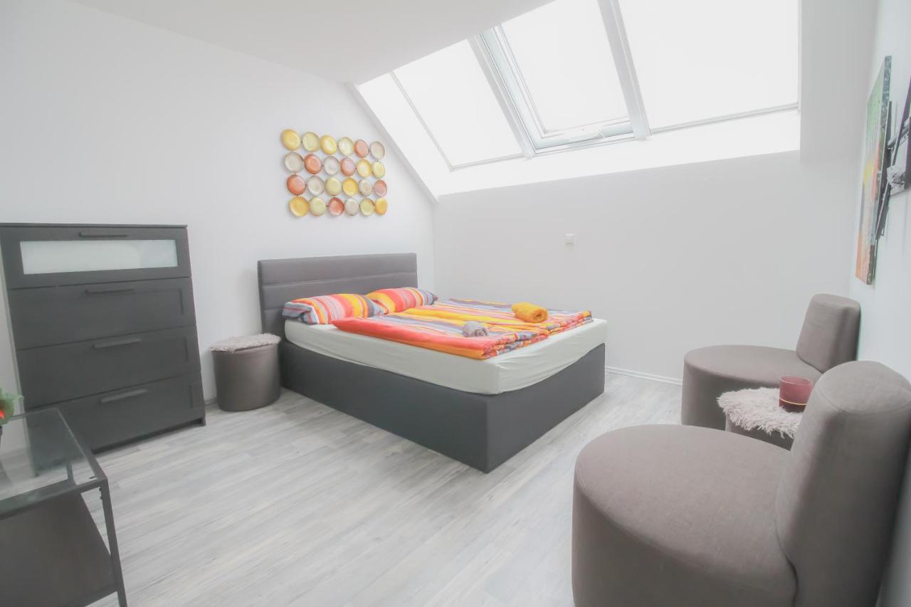 Private Triple Bedroom In Shared Apartment Dw171-4 Bécs Kültér fotó